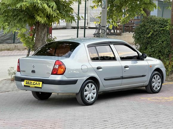 Galeriden Renault Clio 1.4 Authentique 2004 Model Konya