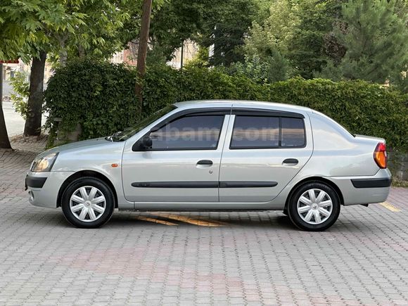 Galeriden Renault Clio 1.4 Authentique 2004 Model Konya