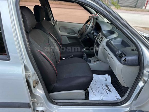 Galeriden Renault Clio 1.4 Authentique 2004 Model Konya