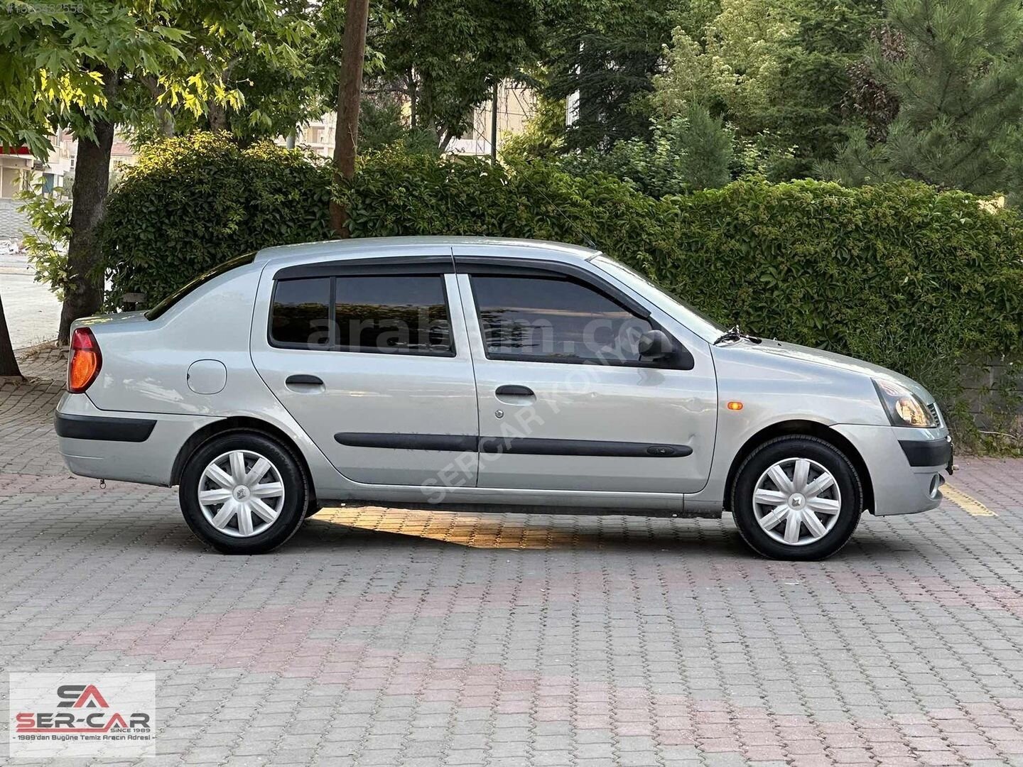 Galeriden Renault Clio 1.4 Authentique 2004 Model Konya 170.000 km Gri 3