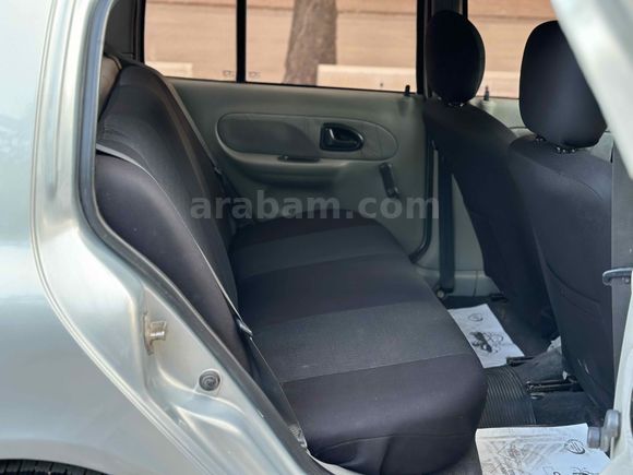 Galeriden Renault Clio 1.4 Authentique 2004 Model Konya