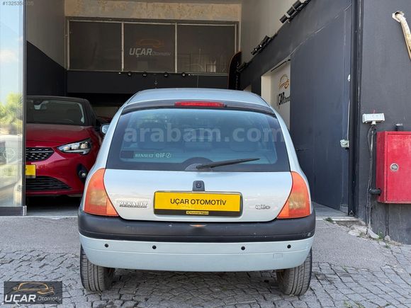 UÇAR'DAN..2001 RENAULT CLİO 1.4 16v OTOMATİK 130.000 KM DE....