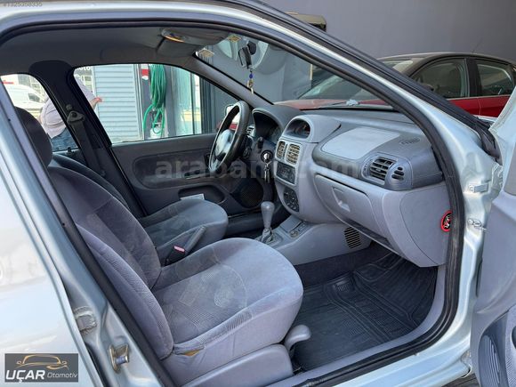 UÇAR'DAN..2001 RENAULT CLİO 1.4 16v OTOMATİK 130.000 KM DE....