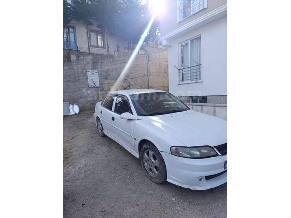 Sahibinden Opel Vectra 2.0 DTI Comfort 2000 Model