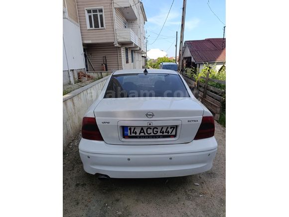 Sahibinden Opel Vectra 2.0 DTI Comfort 2000 Model
