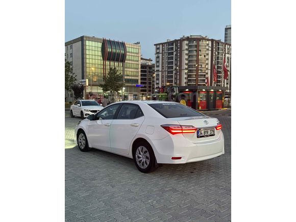 Sahibinden Toyota Corolla 1.4 D-4D Touch 2016 Model 