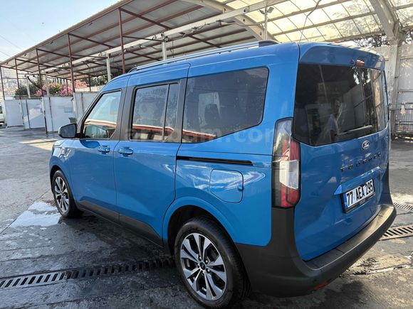 Sahibinden Ford Tourneo Courier 1.5 EcoBlue Titanium 2025 Model 