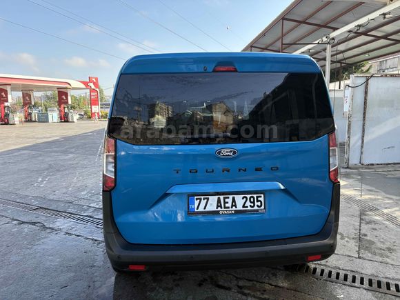 Sahibinden Ford Tourneo Courier 1.5 EcoBlue Titanium 2025 Model 