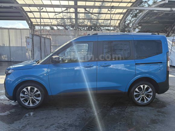 Sahibinden Ford Tourneo Courier 1.5 EcoBlue Titanium 2025 Model 