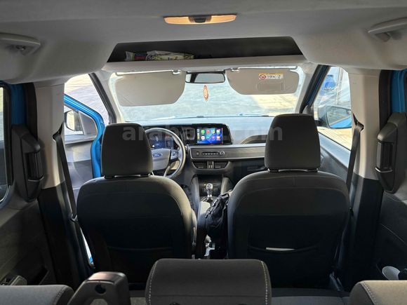Sahibinden Ford Tourneo Courier 1.5 EcoBlue Titanium 2025 Model 