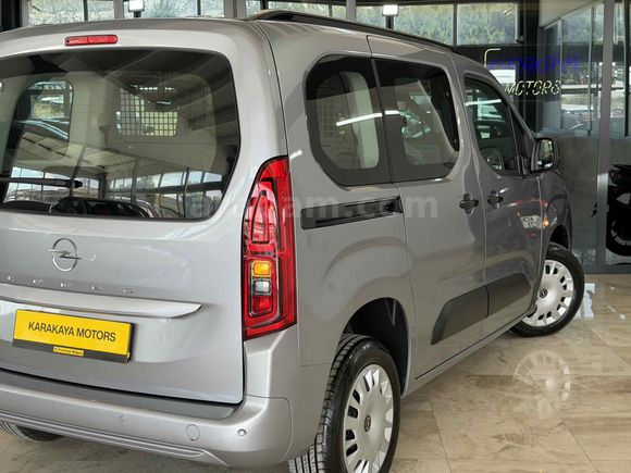 Galeriden Sıfır Opel Combo 1.5 CDTI Essential 2025 Model Burdur