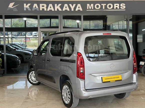 Galeriden Sıfır Opel Combo 1.5 CDTI Essential 2025 Model Burdur