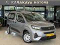 Galeriden Sıfır Opel Combo 1.5 CDTI Essential 2025 Model Burdur