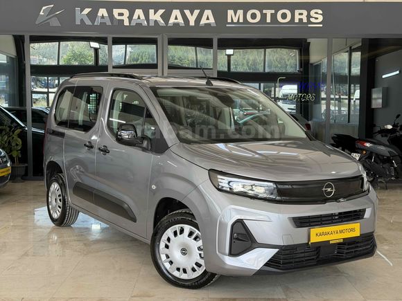 Galeriden Sıfır Opel Combo 1.5 CDTI Essential 2025 Model Burdur