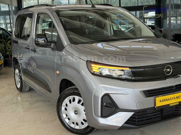 Galeriden Sıfır Opel Combo 1.5 CDTI Essential 2025 Model Burdur