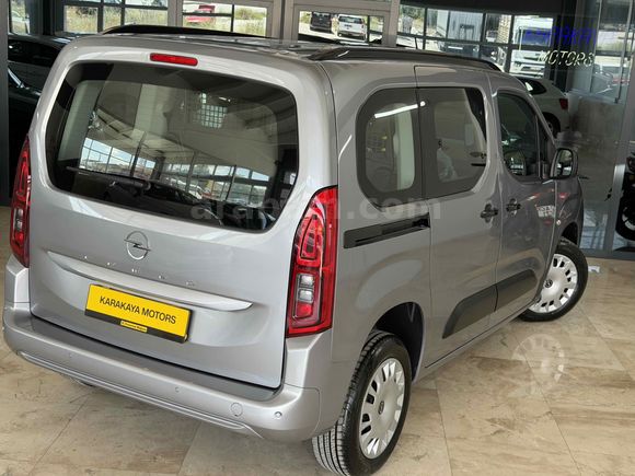 Galeriden Sıfır Opel Combo 1.5 CDTI Essential 2025 Model Burdur