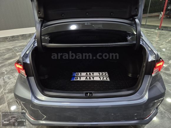 95BİN KM'DE ORİJİNAL BOYASIZ DEĞİŞENSİZ 1.6 FLAME X-PACK COROLLA