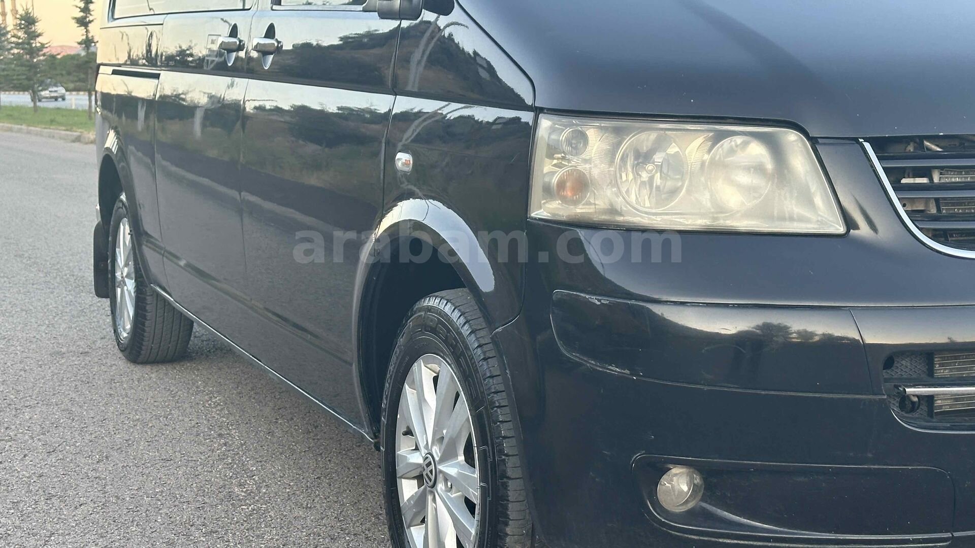 Galeriden Volkswagen Caravelle 2.5 TDI Comfortline 2006 Model Sivas 275.000 km Siyah 7