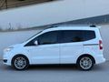 Sadece sol arka çamurluk lokal boya   Ford Tourneo Courier 1.6 TDCi Titanium Plus 2017 Model 