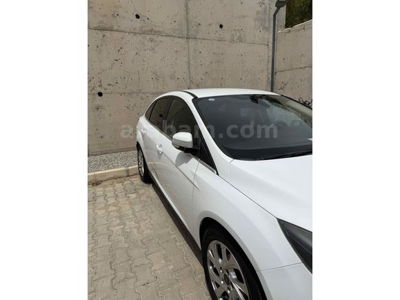 Acilll satılık Sahibinden Ford Focus 1.5 TDCi Titanium 2016 Model 