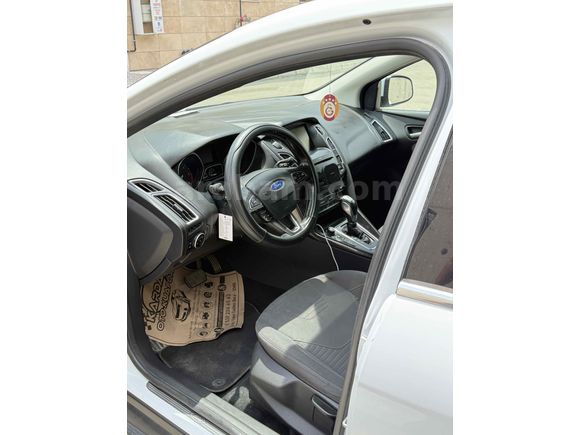 Acilll satılık Sahibinden Ford Focus 1.5 TDCi Titanium 2016 Model 