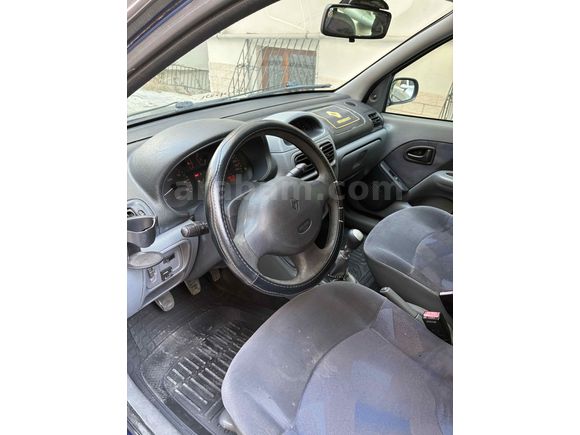 Sahibinden Renault Clio 1.6 RTE 2000 Model 