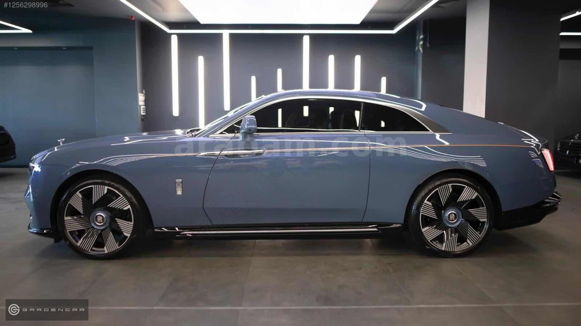 Galeriden Rolls-Royce Spectre Coupe 2023 Model İstanbul 12.000 km Mavi 6