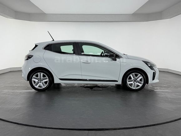otomobil Renault Clio 1.0 TCE Evolution X-Tronic