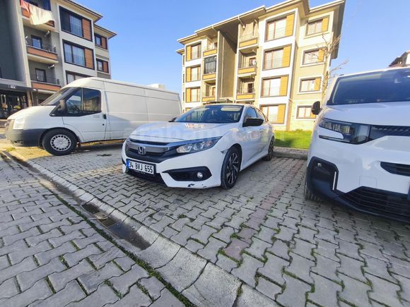 Sahibinden Honda Civic 1.6i DTEC Elegance 2018 Model  Beyaz