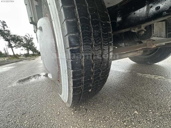2006 model Isuzu abs li şampiyon tavan klimalı