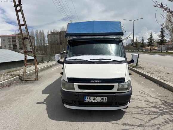 2004 model çift teker orjinal kasa kesme değildir yeni muaneli