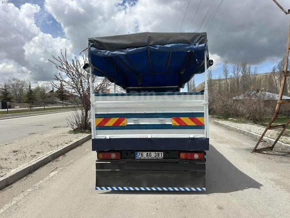 2004 model çift teker orjinal kasa kesme değildir yeni muaneli