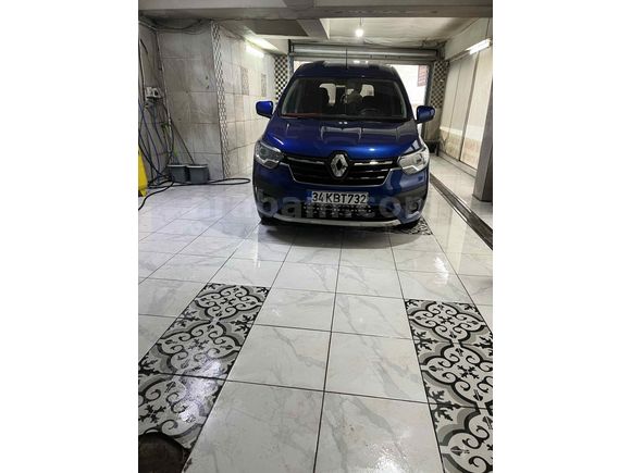 Sahibinden Renault Express Combi 1.5 BlueDCI Joy 2023 Model 