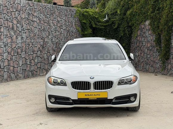 BZ AO AUTO'DAN HATASIZ BOYASIZ 2015 MODEL 520i PREMİUM