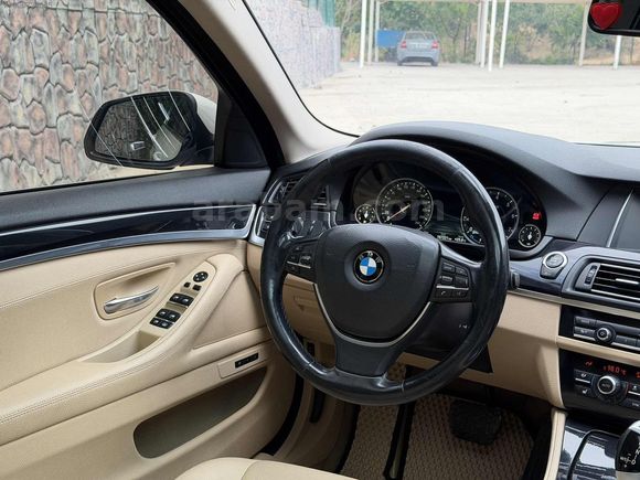 BZ AO AUTO'DAN HATASIZ BOYASIZ 2015 MODEL 520i PREMİUM