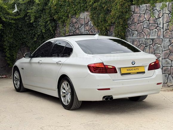 BZ AO AUTO'DAN HATASIZ BOYASIZ 2015 MODEL 520i PREMİUM