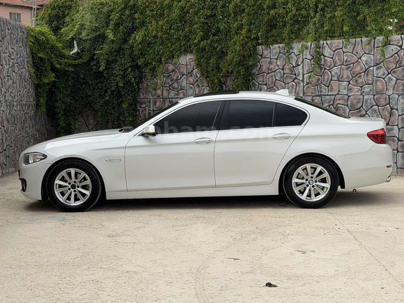 BZ AO AUTO'DAN HATASIZ BOYASIZ 2015 MODEL 520i PREMİUM
