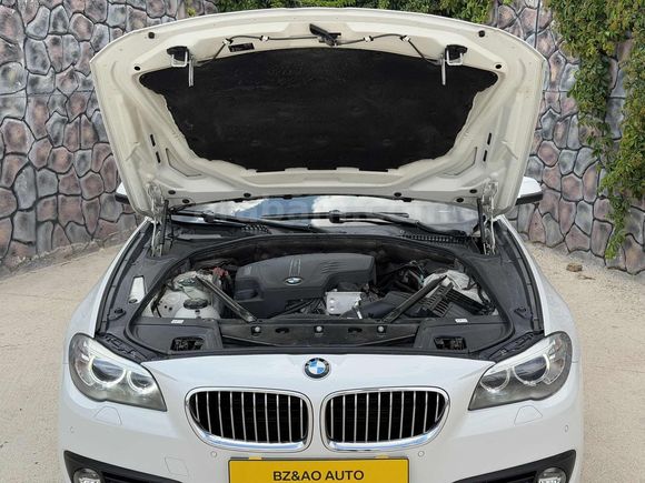BZ AO AUTO'DAN HATASIZ BOYASIZ 2015 MODEL 520i PREMİUM
