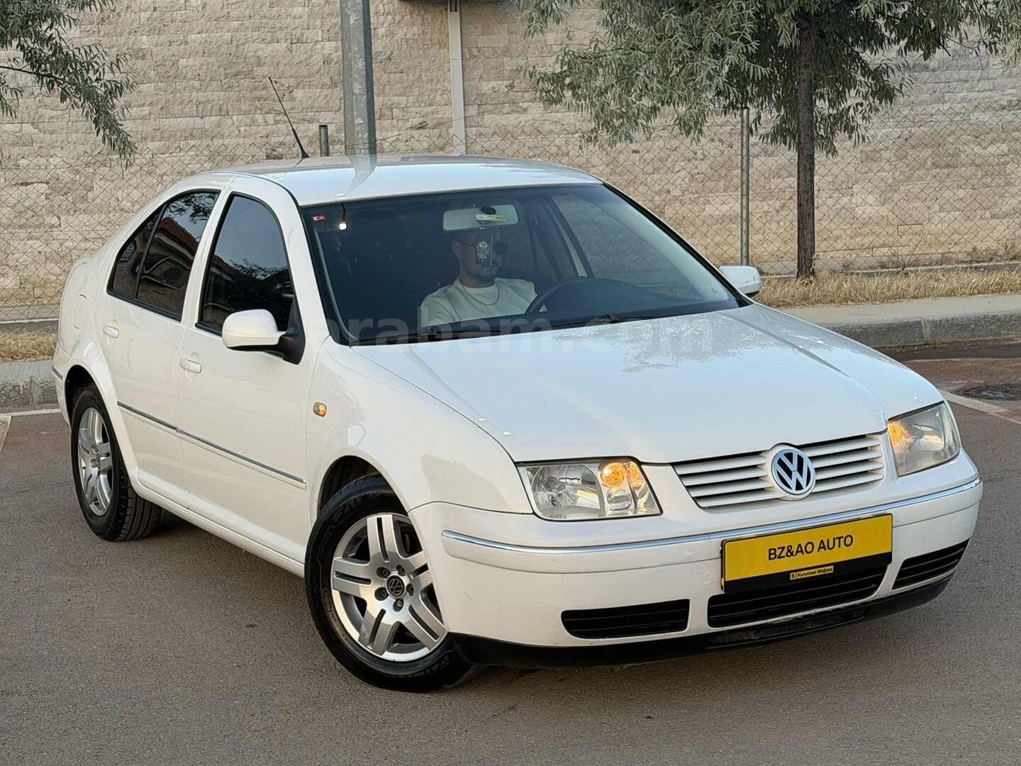 Galeriden Volkswagen Bora 1.6 Pacific 2004 Model Kırıkkale 287.000 km Beyaz 1