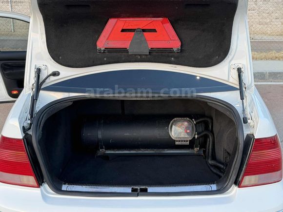 ALFA AUTO'DAN HATASIZ YARIM PARÇA BOYALI 2004 PACİFİC LEKESİZZ