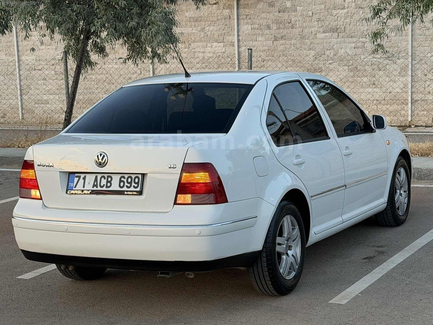 Galeriden Volkswagen Bora 1.6 Pacific 2004 Model Kırıkkale 287.000 km Beyaz 7