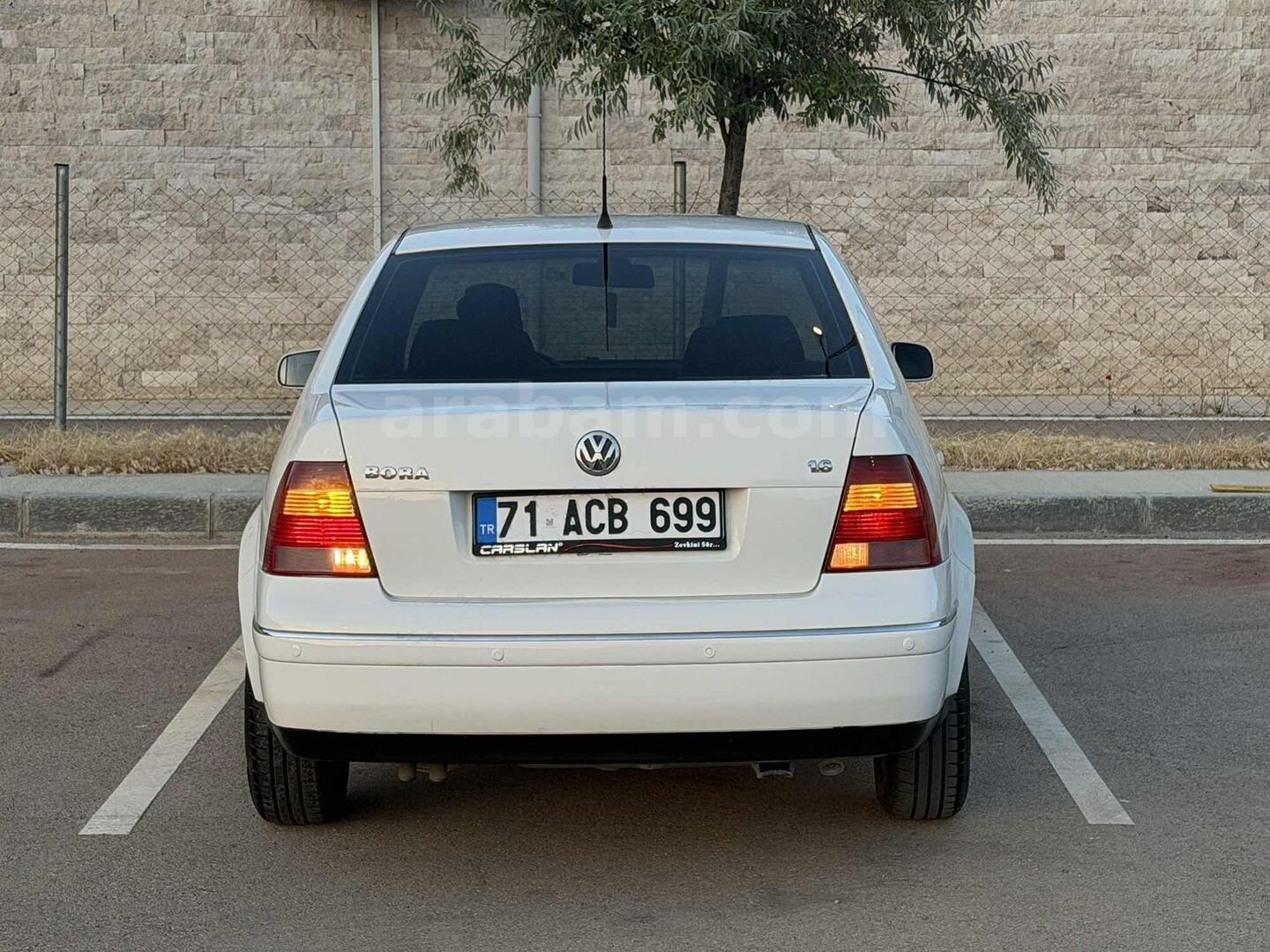 Galeriden Volkswagen Bora 1.6 Pacific 2004 Model Kırıkkale 287.000 km Beyaz 6