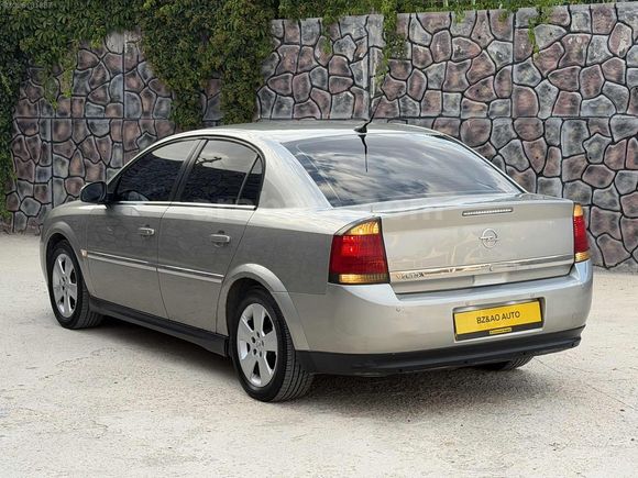 BZ AO AUTO'DAN 2004 MODEL CAM GİBİ VECTRA C