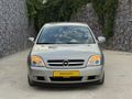 BZ AO AUTO'DAN 2004 MODEL CAM GİBİ VECTRA C