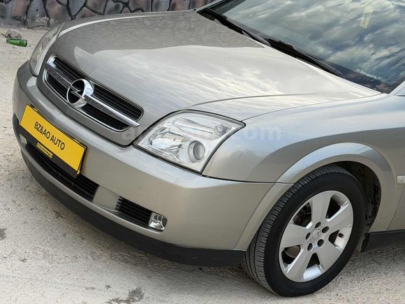 BZ AO AUTO'DAN 2004 MODEL CAM GİBİ VECTRA C