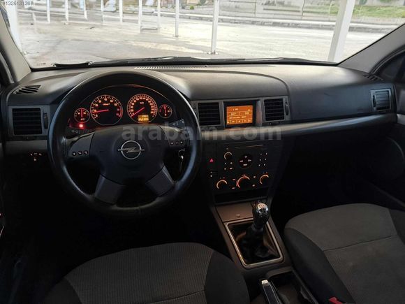 BZ AO AUTO'DAN 2004 MODEL CAM GİBİ VECTRA C