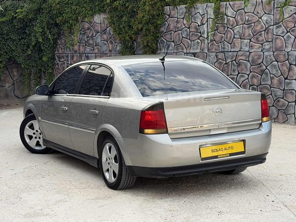 BZ AO AUTO'DAN 2004 MODEL CAM GİBİ VECTRA C