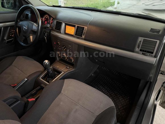 BZ AO AUTO'DAN 2004 MODEL CAM GİBİ VECTRA C