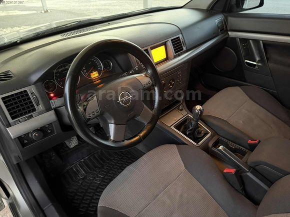 BZ AO AUTO'DAN 2004 MODEL CAM GİBİ VECTRA C