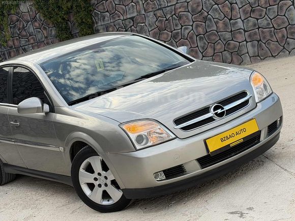 BZ AO AUTO'DAN 2004 MODEL CAM GİBİ VECTRA C